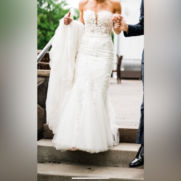 Pronovias wedding dress Jameela - Picture 5 of 5